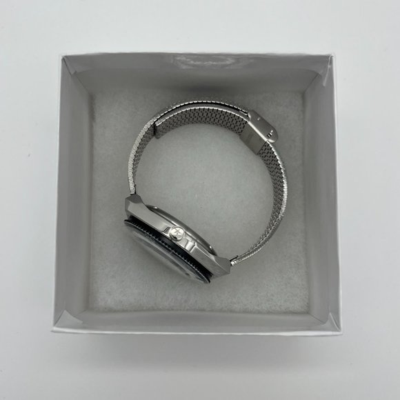 NEW Timex Men's M79 Automatic 40mm Stainless Steel Bracelet Watch - Picture 3 of 8